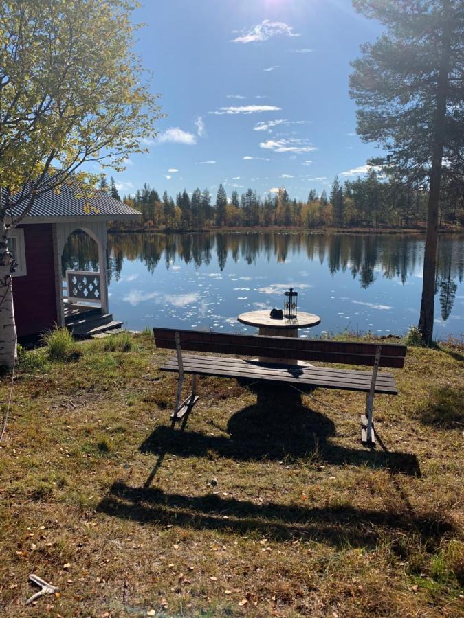 Off-Grid Cabin In Nattavaara Lapland Bagian luar foto